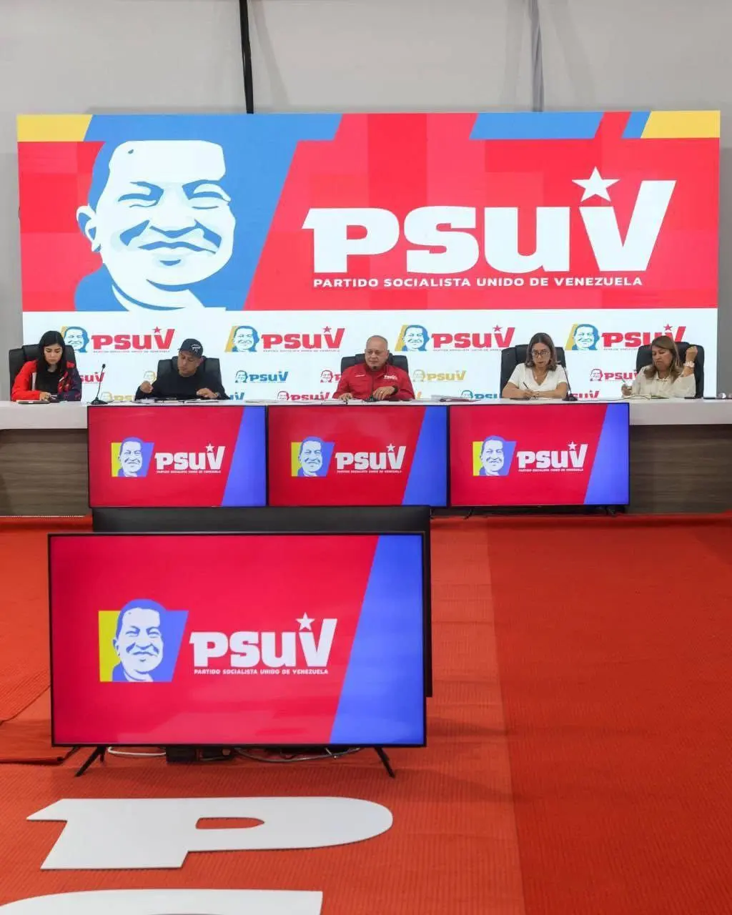 Cabello Reaffirms Constitutional Policy and Highlights Progress in Venezuelan Amnesty Plan