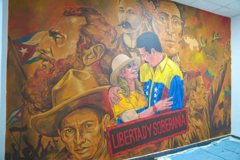 teleSUR Commemorates One Month Since President Nicolás Maduro’s Kidnapping with an Artistic Mural