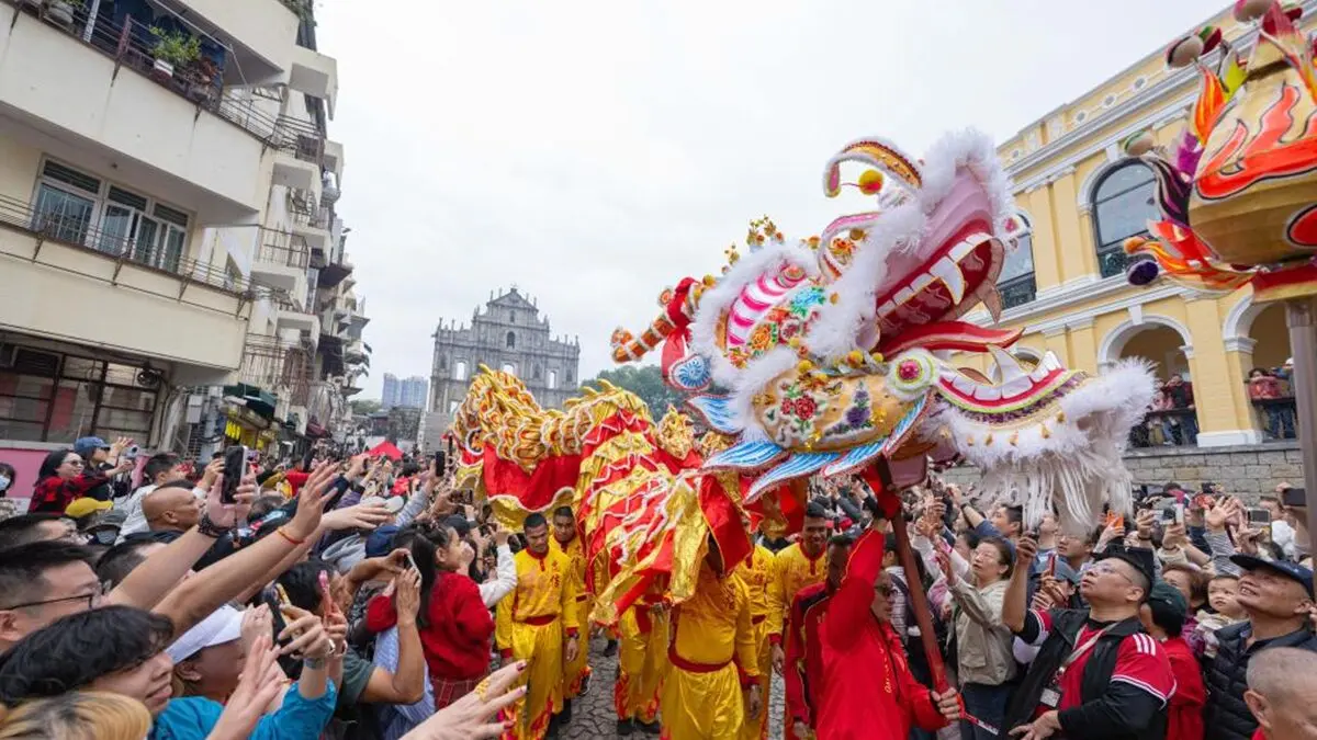 China and Its Diaspora Welcome the Fire Horse Year