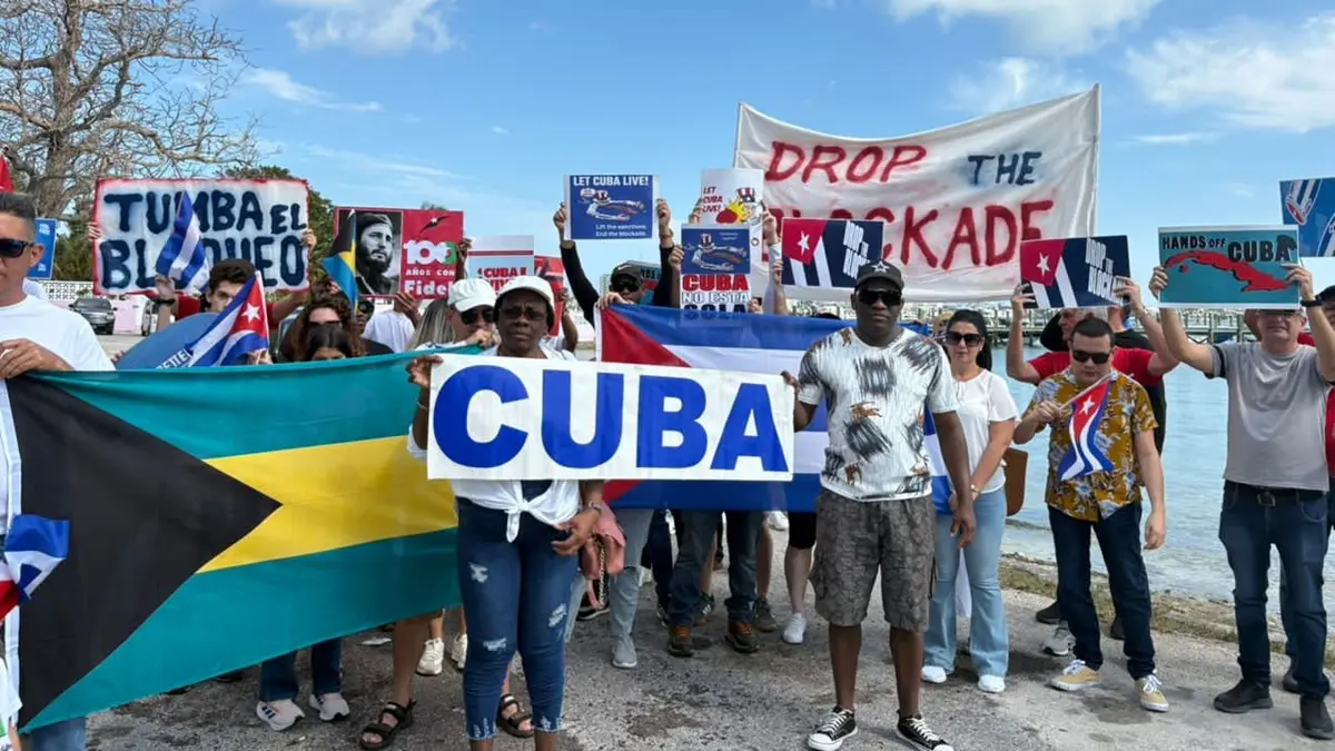 U.S. Citizens Reject Blockade Against Cuba as Exxon Mobil Appears Before Court