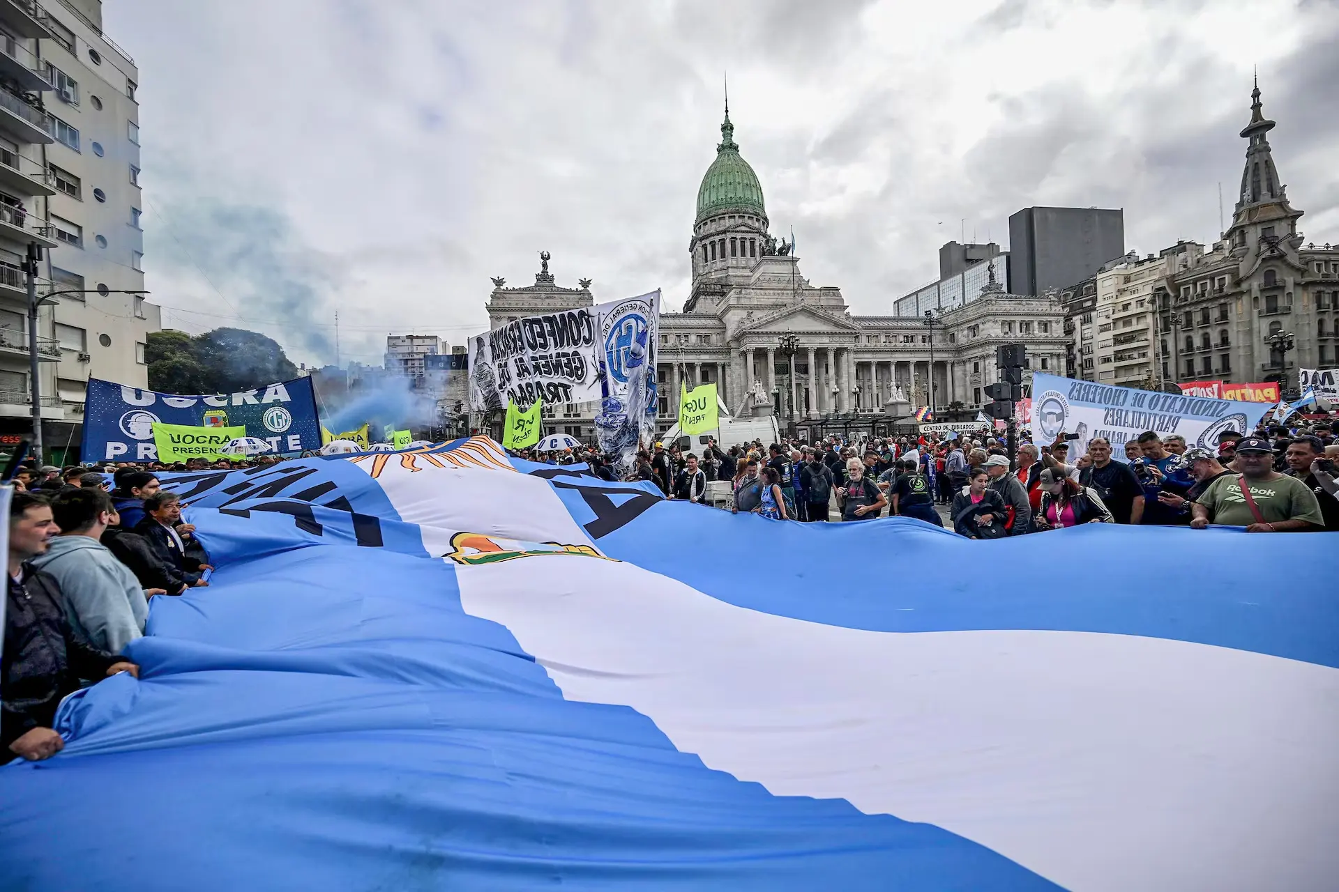 Argentinean Unions to Mobilize Against Controversial Neoliberal Labor Reform