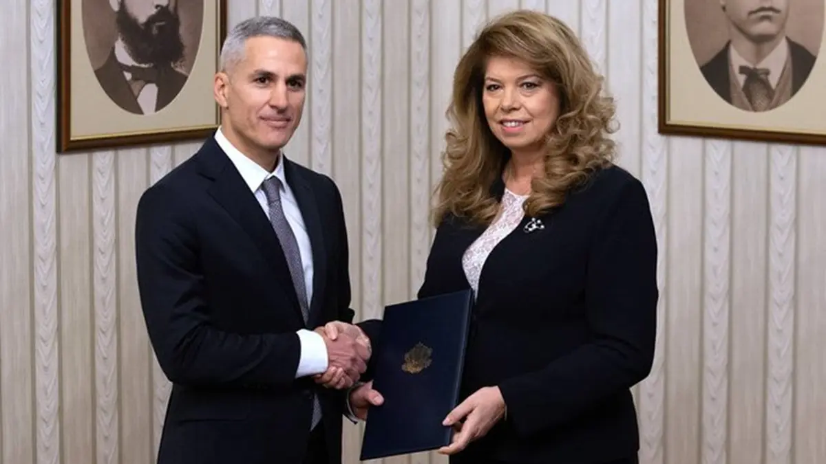 Bulgaria to Hold Early Elections in April