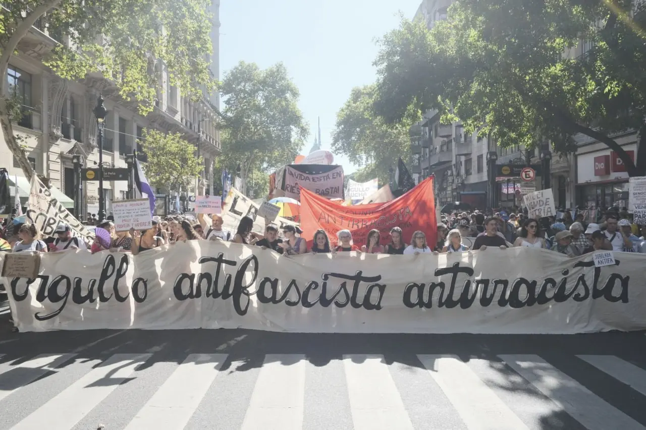 Argentines March to Denounce the Fascist Nature of Milei’s Policies
