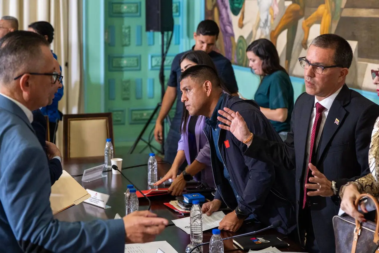 Venezuela Amnesty Commission Meets Families of 2014–2017 Cases