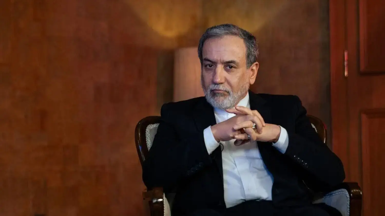 Iran Rejects US Pressure, Reaffirms Negotiations Can Achieve Nuclear Deal