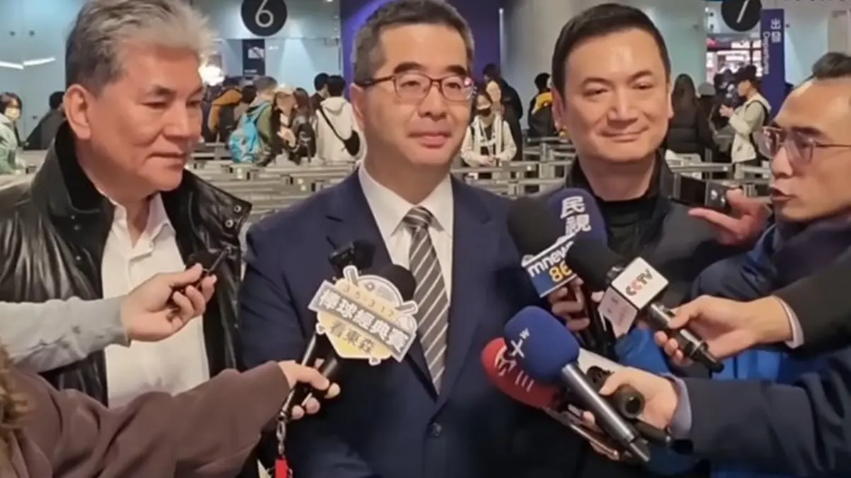 Taiwan Opposition Party Visits China to Ease Tensions