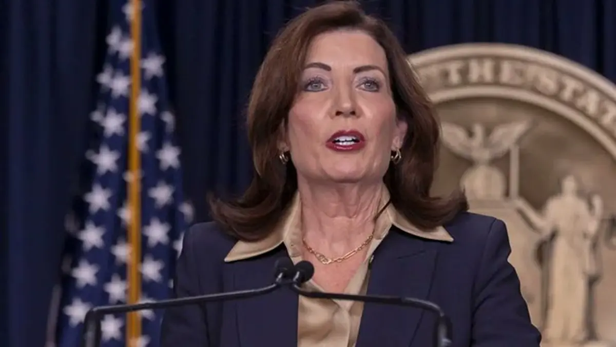 New York Governor Hochul Calls for $13.5 Billion Tariff Refund
