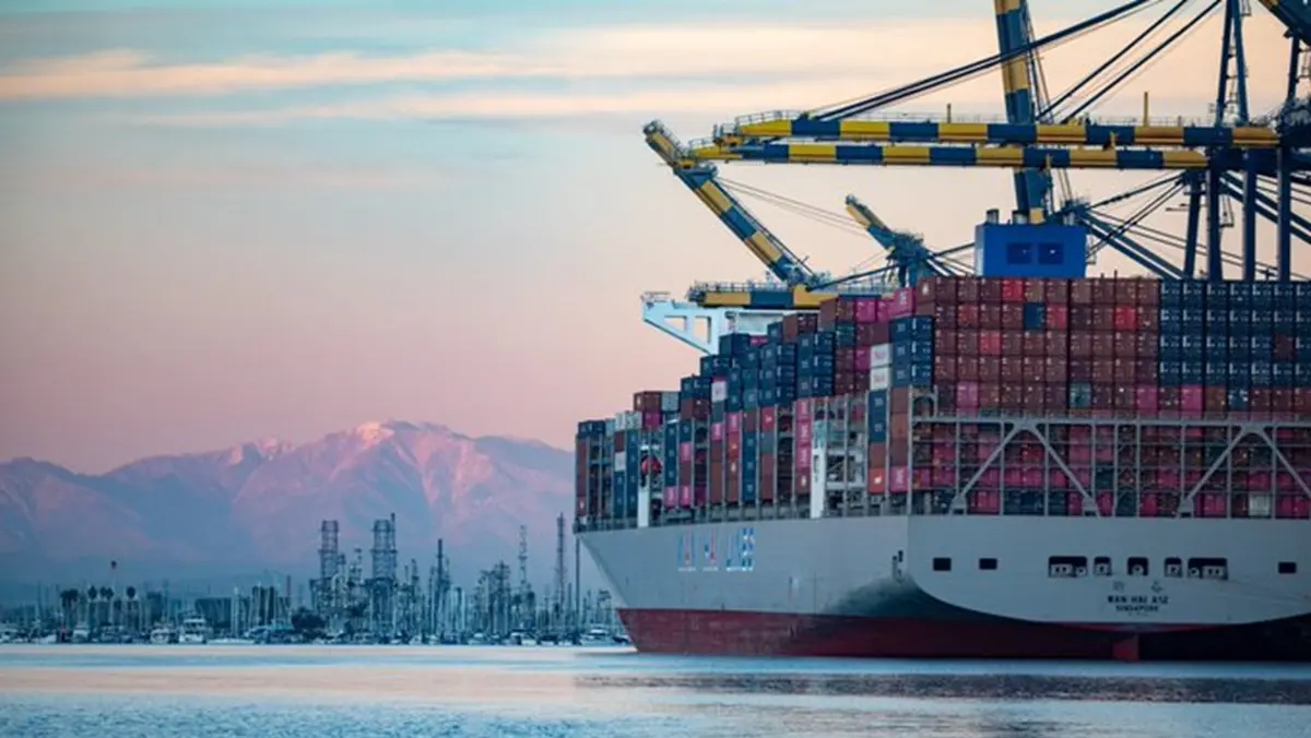 U.S. Ports Seek Stability Over Court Ruling Against Trump’s Tariffs