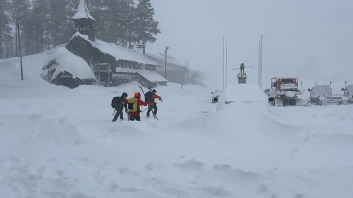 Ten Backcountry Skiers Missing After Avalanche in California