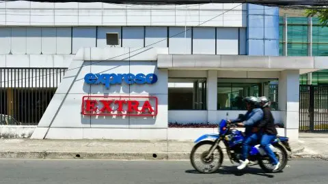 Ecuador Orders Intervention of Critical Newspaper Publishers