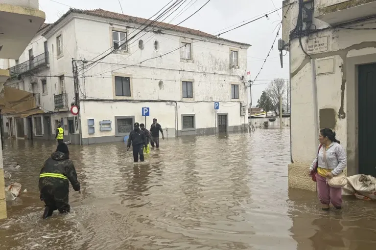 Portugal Faces Orange Alert for Storm Marta as Floods Displace Over 1,000