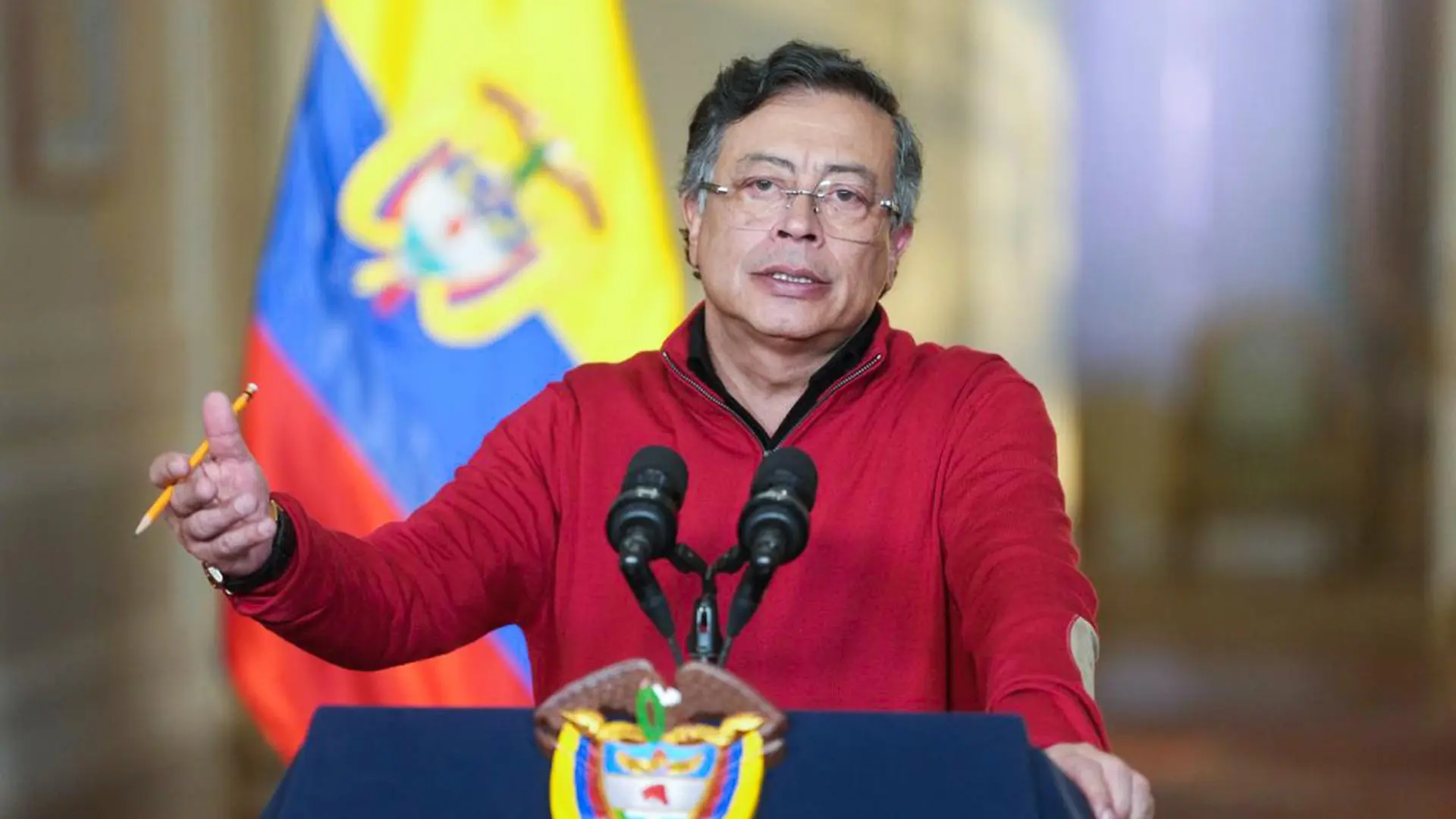 Colombia Launches Signature Drive to Decide on Constituent Assembly