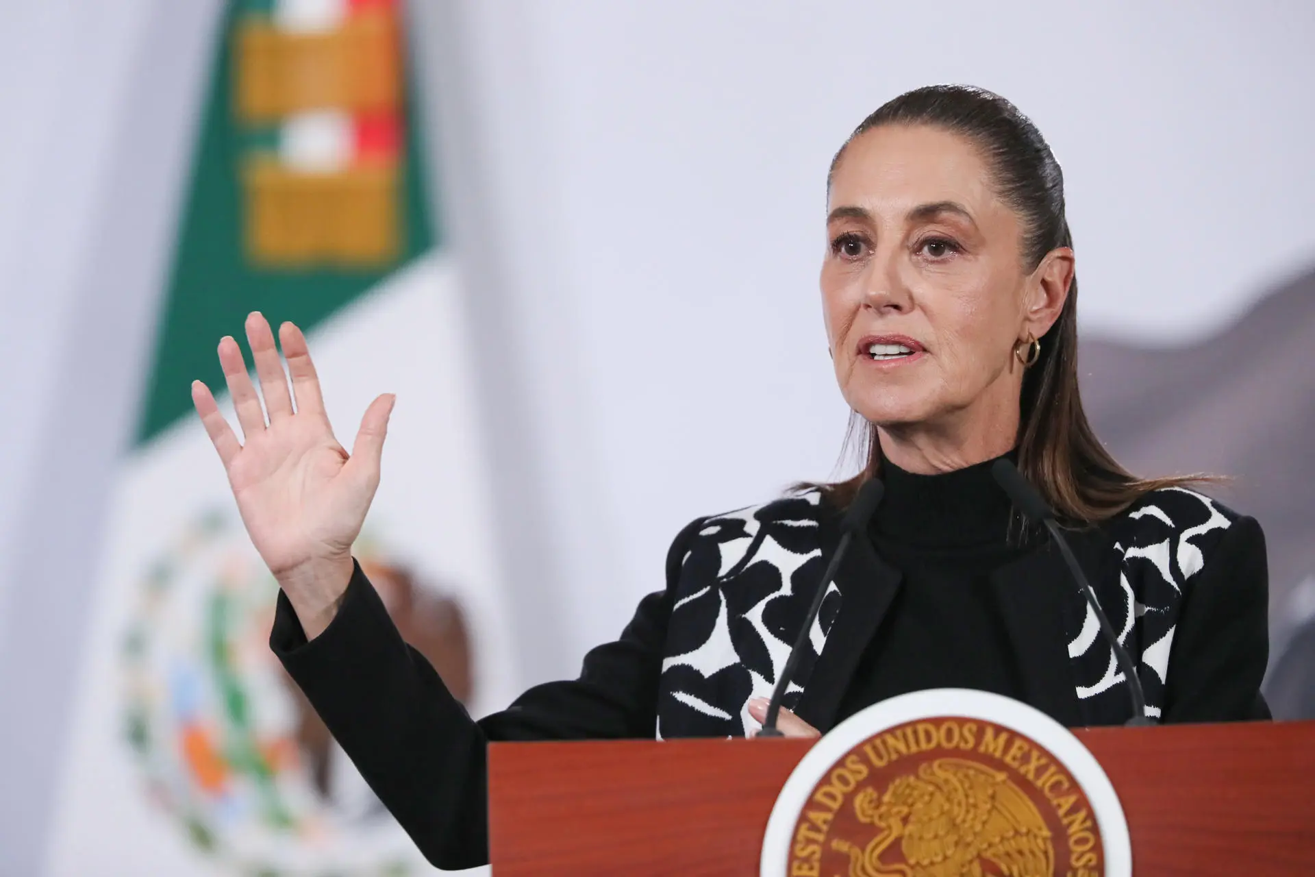 Mexico Approves Gradual Transition to 40-Hour Workweek