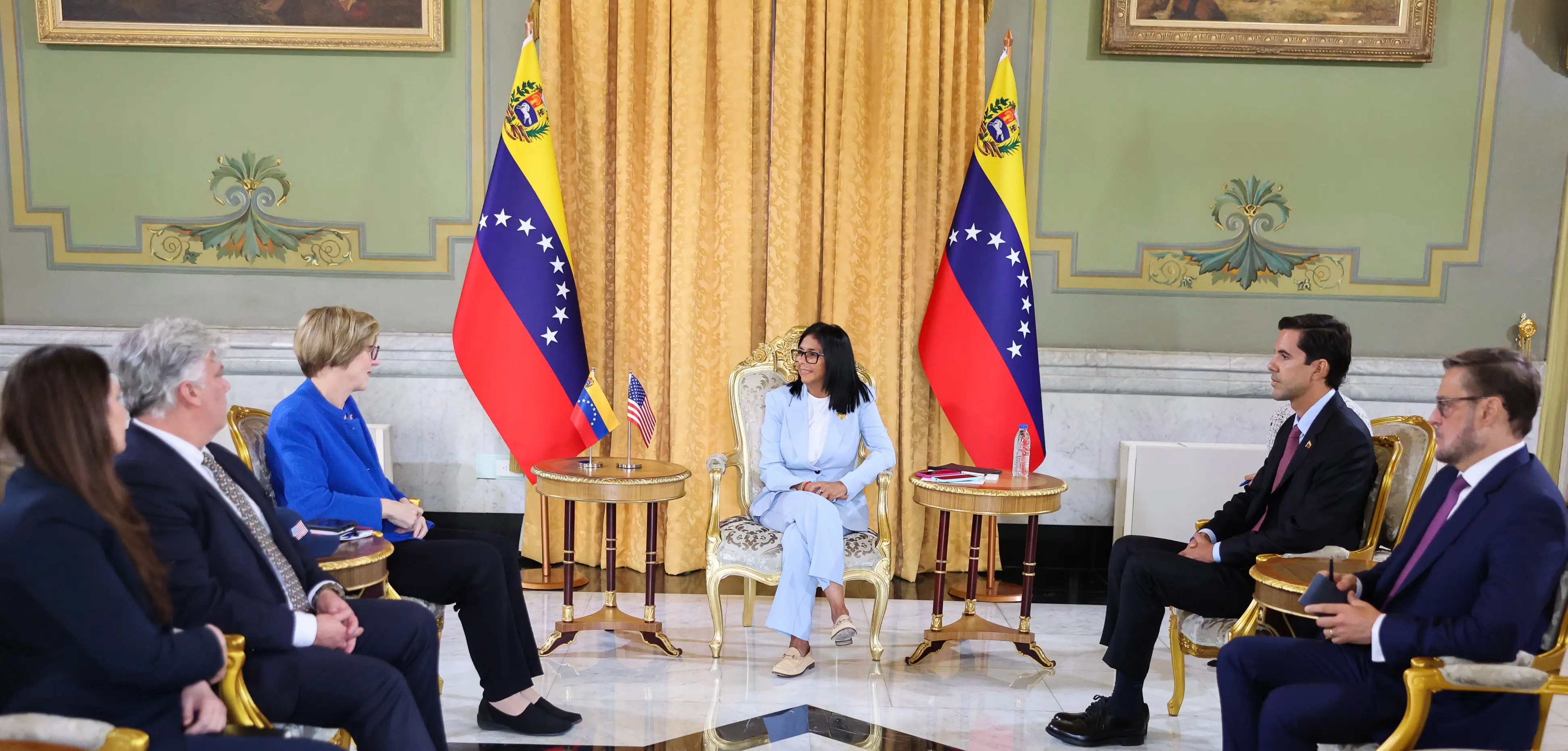 (FILE) A recent meeting between U.S. Chargé d'affaires, Laura Dogu; the representative of Venezuela in Washington, Félix Plasencia, and Oliver Blanco, Deputy Minister of Foreign Affairs for Europe and North America. Photo: Venezuelan Presidential Press.