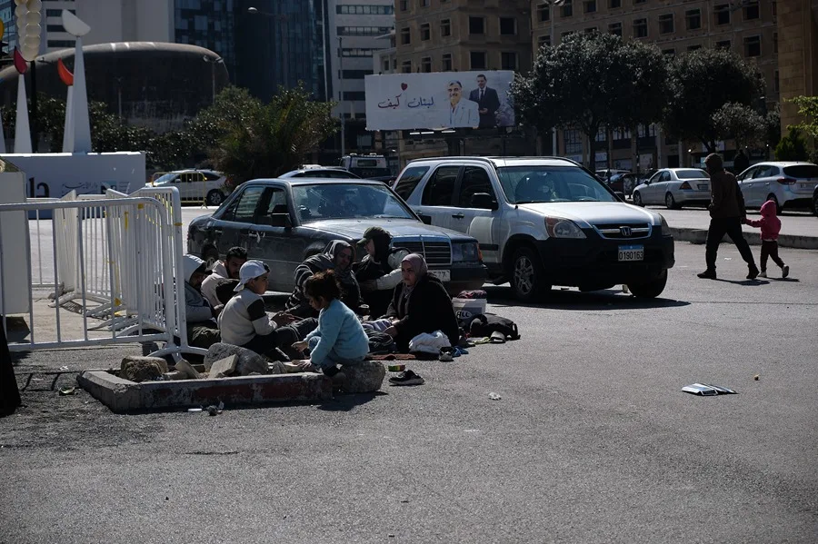 Forced displacement surges in Beirut as Israeli bombings devastate southern Lebanon. Photo: EFE.