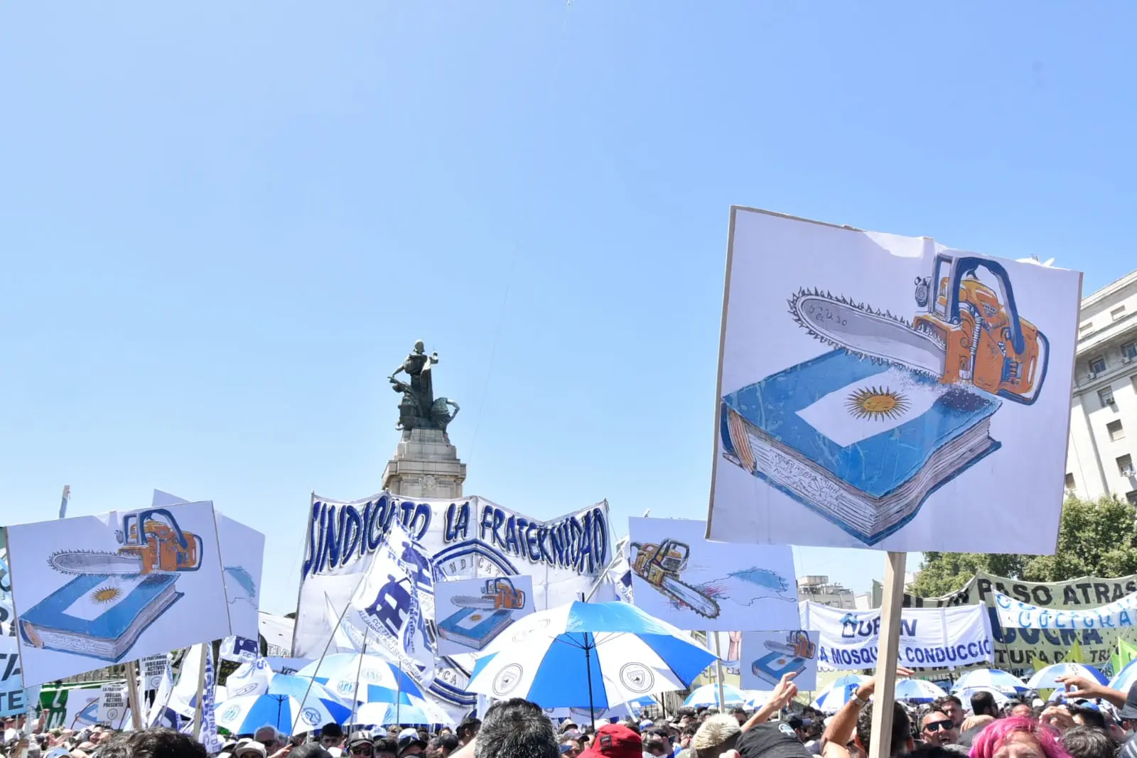 Argentina’s Public Universities on Strike, Teachers Demand Fair Salaries