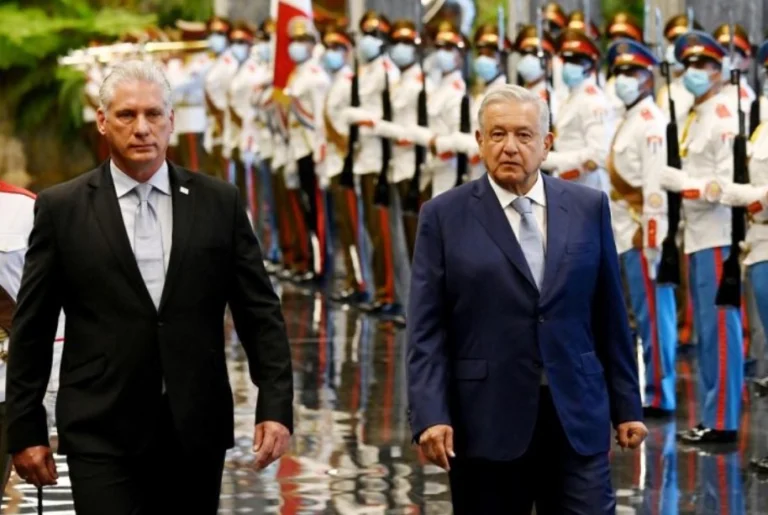 Solidaridad México Cuba - Díaz-Canel thanks AMLO for unwavering support amid US blockade.