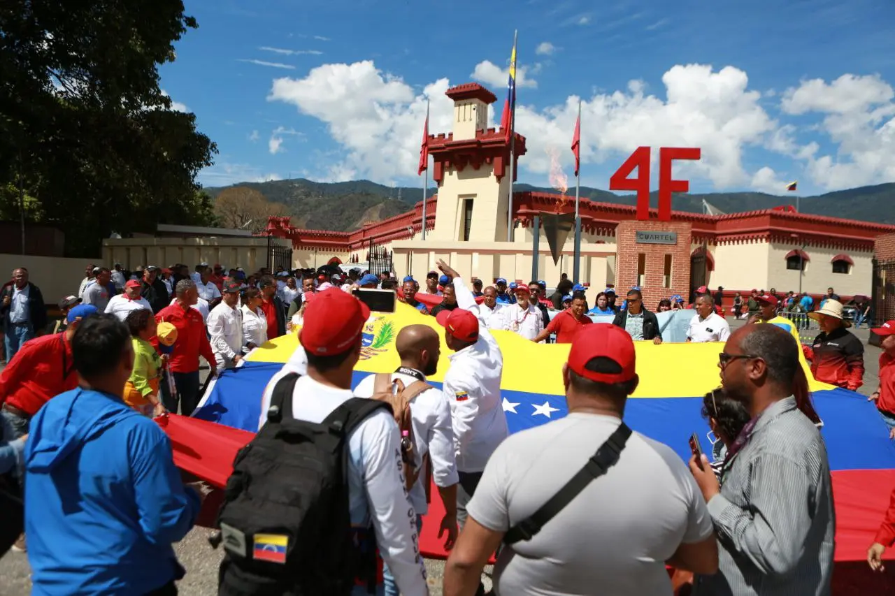 Thousands of Venezuelans are mobilizing with revolutionary fervor to remember the legacy of Commander Hugo Chavez 13 years after his journey to immortality. Photo: Ricardo Malik/ teleSUR.