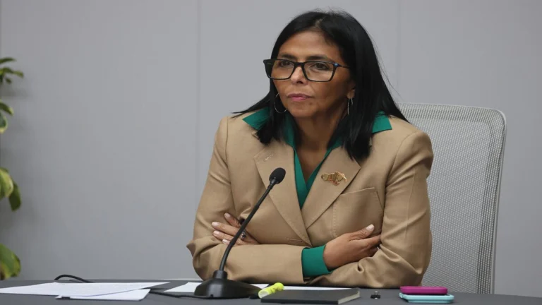 Social Protection Fund - Delcy Rodríguez announces $300 million injection for Venezuelan workers.