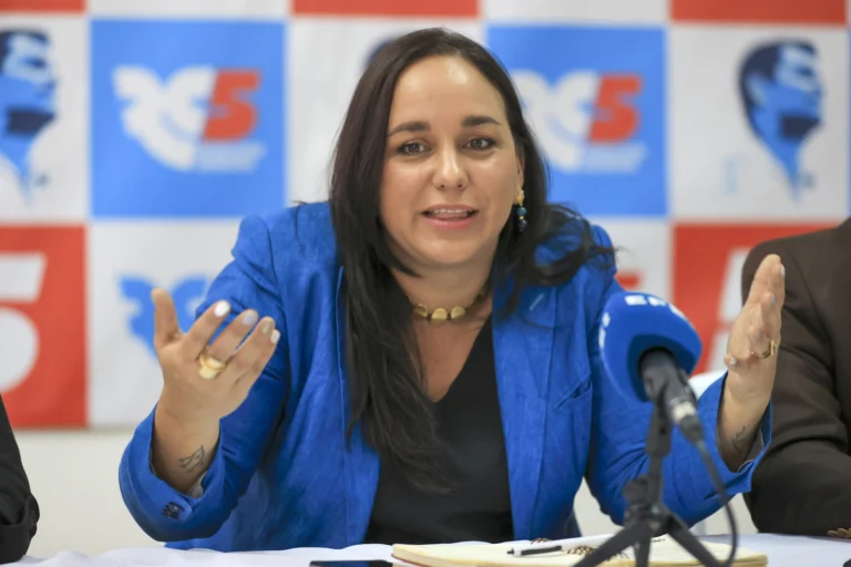(FILE) President of Citizen's Revolution Gabriela Rivadeneira. Photo: EFE.