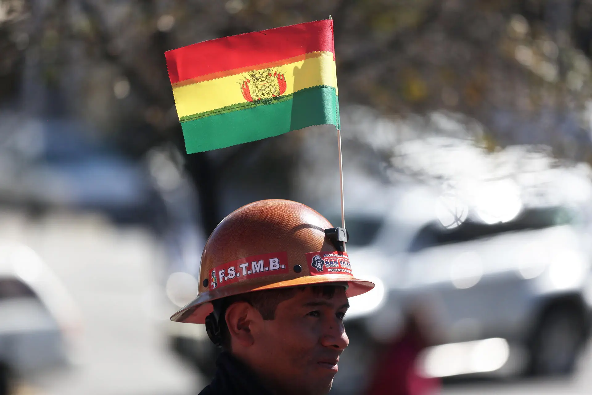 Bolivia’s Trade Unions Press Paz’ Right-Wing Government, Announce Week of Protests