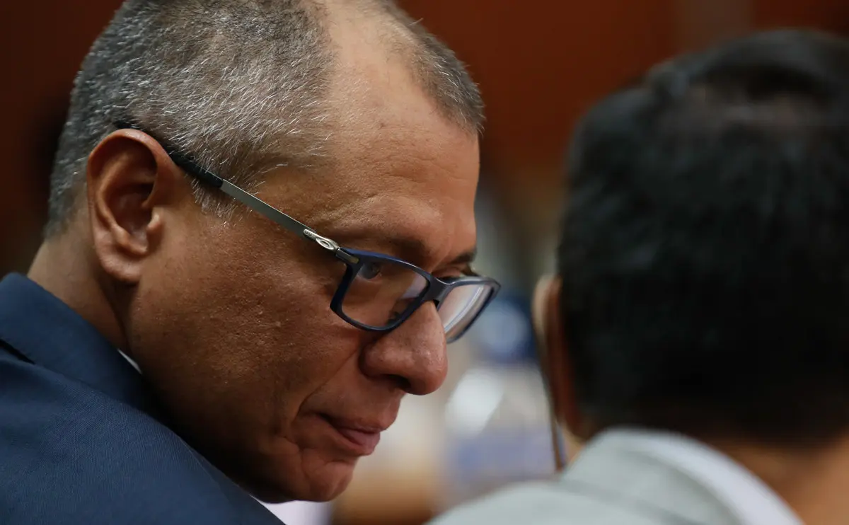 (FILE) The defense jurist emphasized that the physical deterioration of Jorge Glas is progressive. Photo: EFE.