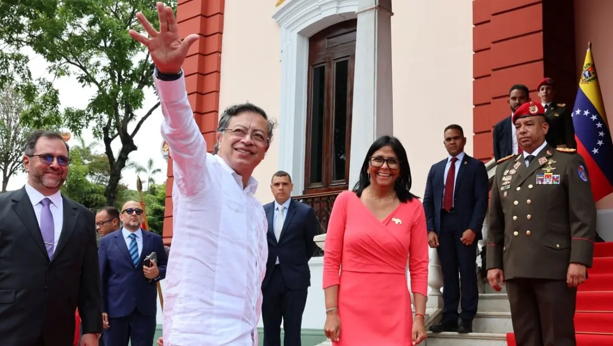 Colombian President Petro Arrives in Venezuela