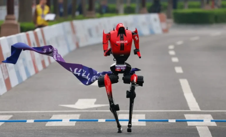 300+ Humanoid Robots Stun the World as China Hosts Record-Breaking Second Robot Half Marathon
