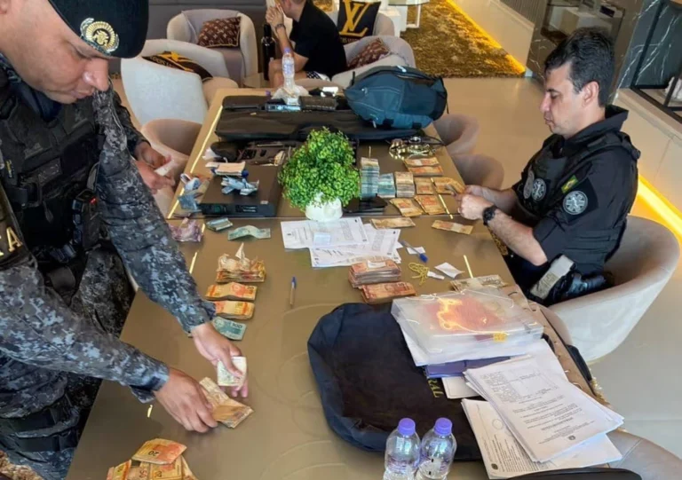 La operación contra la red de blanqueo de dinero se ha extendido por varios estados, movilizando a más de 200 agentes federales en 45 órdenes de búsqueda e incautación. Foto: Noticias de la banda.