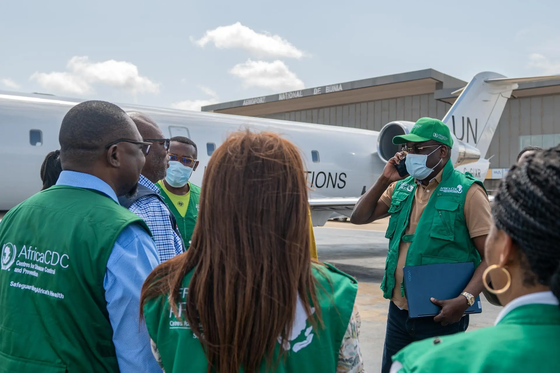 Director General of Africa Centres for Disease Control and Prevention (Africa CDC), Jean Kaseya (R) arrives at Bunia Airport to lead the response to the Ebola outbreak caused by the Bundibugyo virus, in Bunia, Ituri province, eastern Democratic Republic of Congo, May 21, 2026. Photo: EFE.
