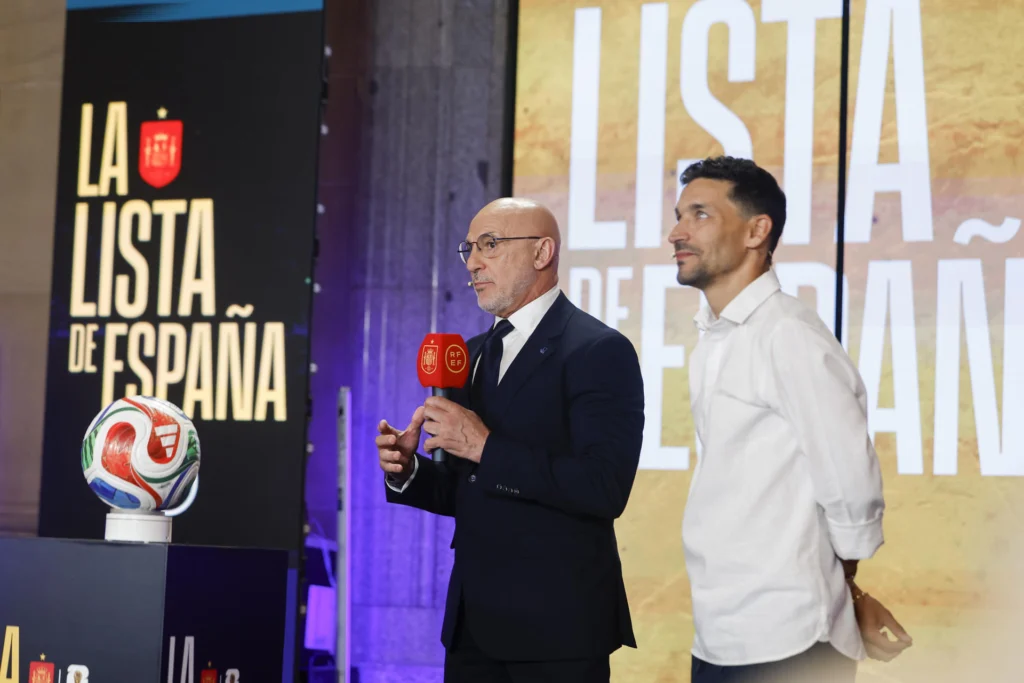 Goalkeeper Joan García, defenses Marc Pubill and Eric García and striker Víctor Muñoz are part of the list of Luis de la Fuente in view of the FIFA World Cup 2026, in which Spain will debut on June 15 against Cape Verde. Photo: EFE.