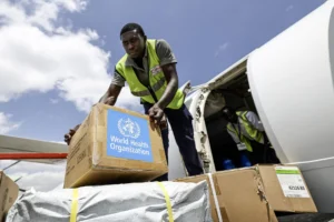 W.H.O. strengthens surveillance in Africa on the high risk of Ebola spread in the Democratic Republic of Congo and Uganda. Photo: EFE.