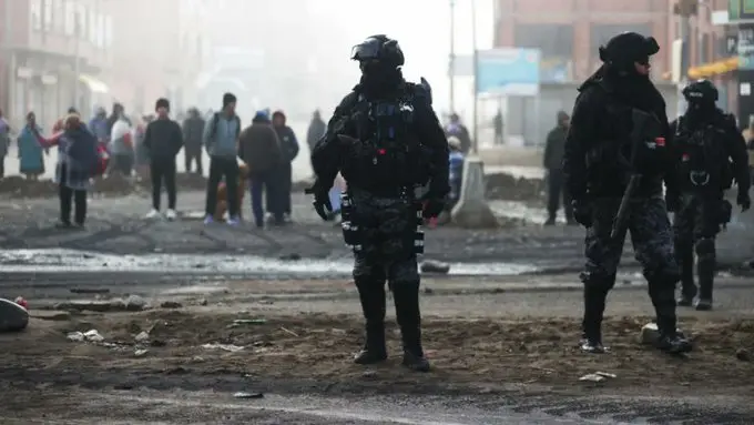 Bolivia Road Blockades Deepen Amid Police Raids