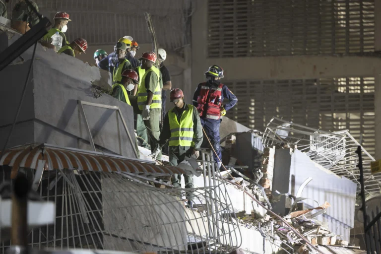 Venezuela earthquakes, Delcy Rodríguez, death toll, injured, reconstruction fund, aftershocks, La Guaira, Distrito Capital, Miranda