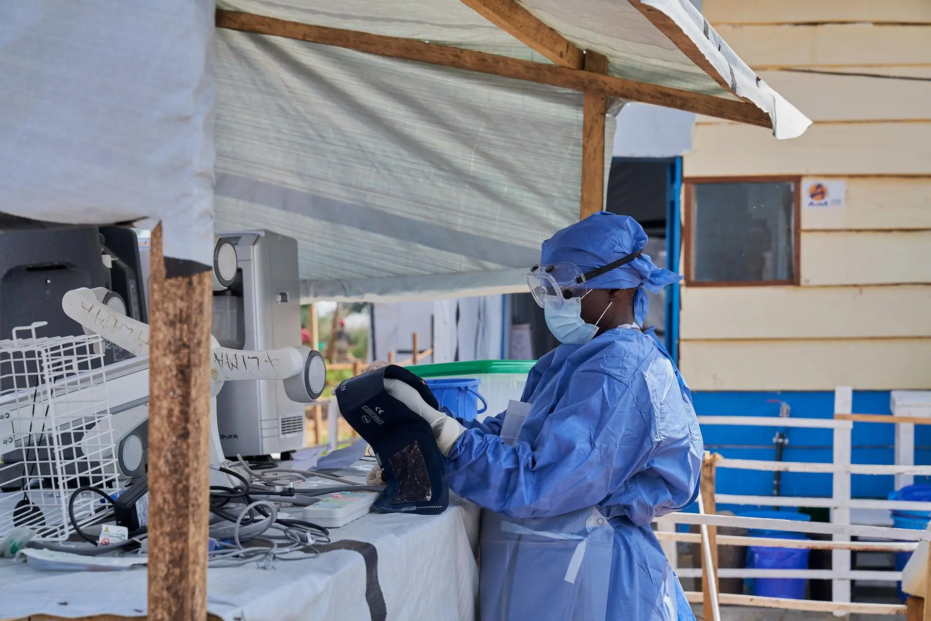 DRC Imposes Restrictions in 4 Provinces to Contain Ebola Emergency