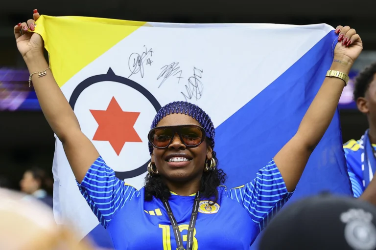 The Caribbean nation was formally recognized as the country with the smallest population to ever play in this prestigious international football tournament. Photo: EFE.