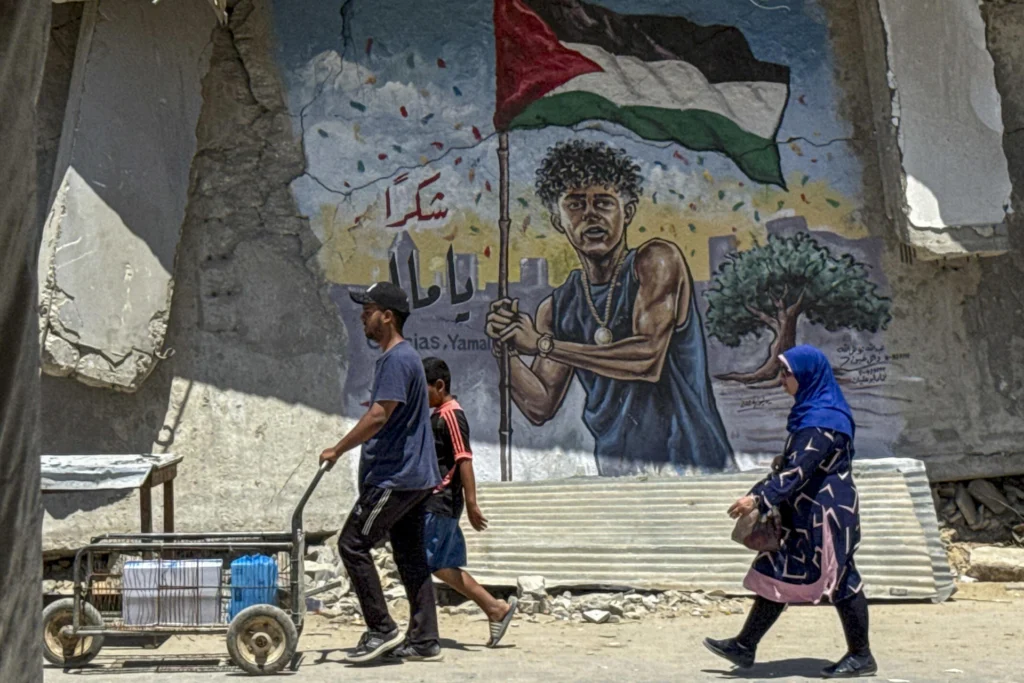 The Israeli aggressive approach intensifies existing tensions and methodically undermines their inalienable right to national self-determination, a fundamental principle of international law. Photo: EFE.