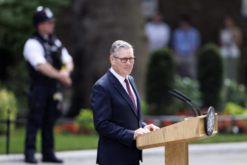 British Prime Minister Keir Starmer makes his resignation statement in Downing Street, London, Britain. Photo: EFE.