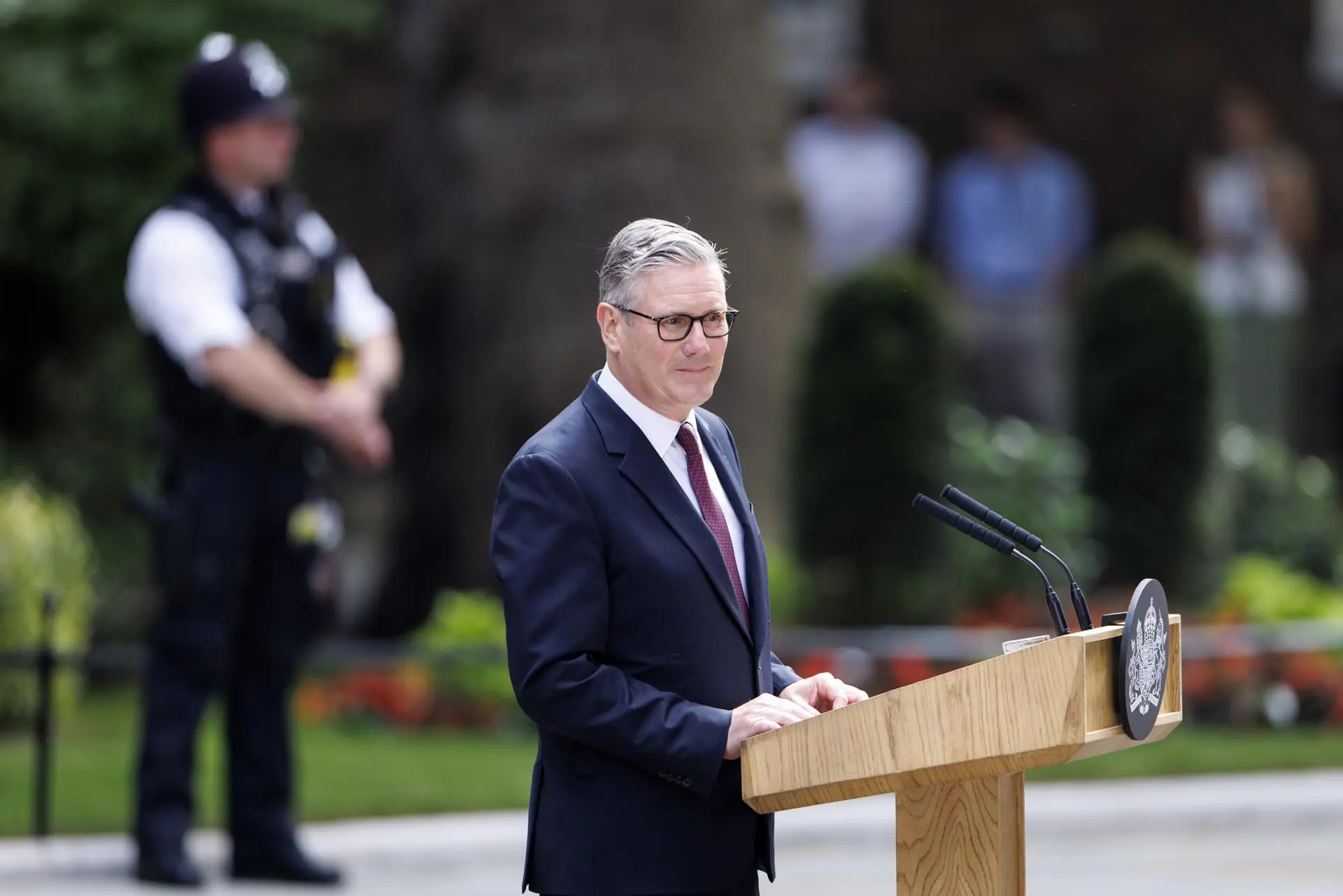 British Prime Minister Keir Starmer makes his resignation statement in Downing Street, London, Britain. Photo: EFE.