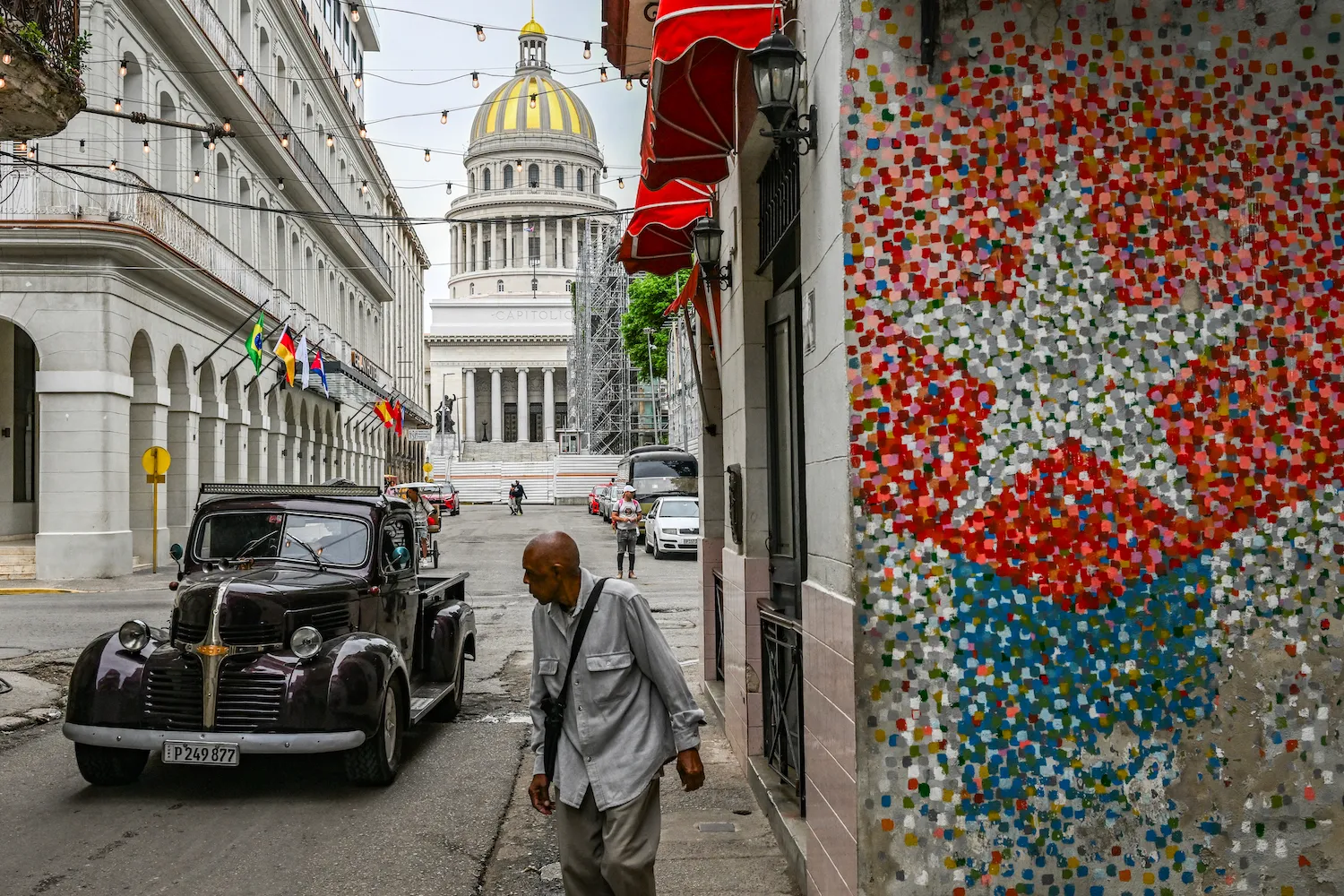 The organizers of the protest point out that while the main US export is the armed conflict financed with public funds, Cuba stands globally for its solidarity cooperation. Photo: AFP.