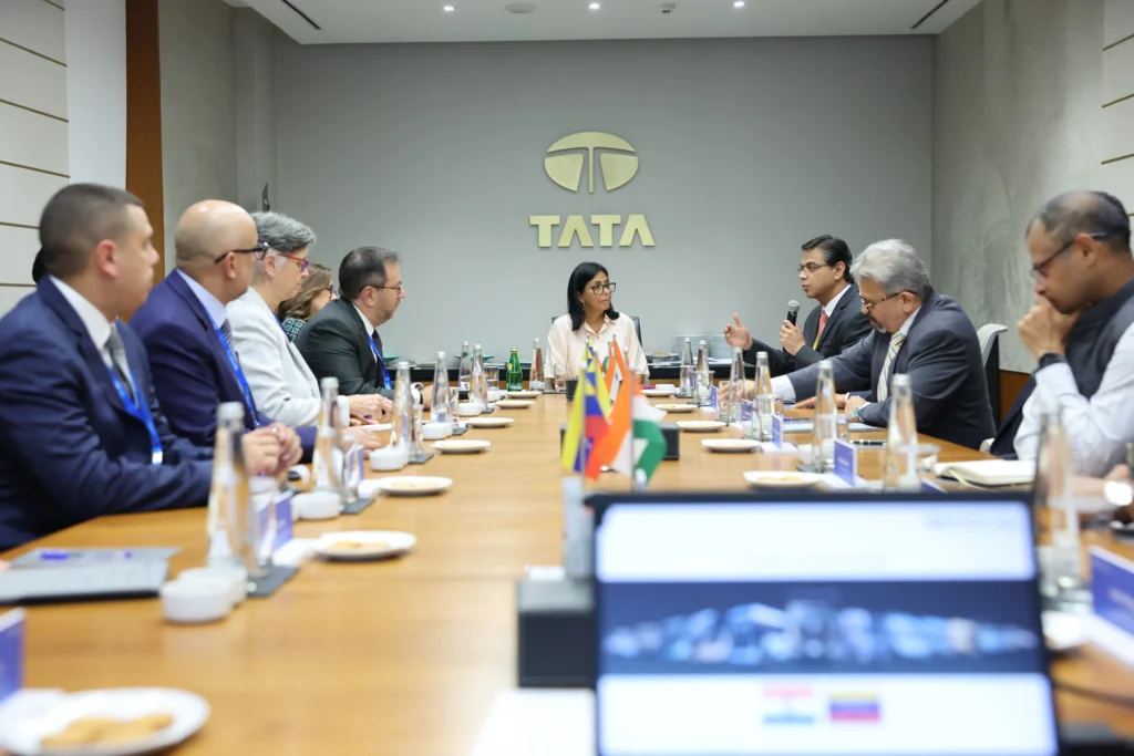 Venezuela’s Acting President Meets Tata Conglomerate in Mumbai