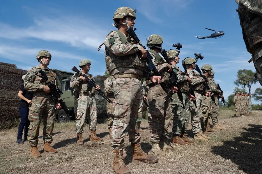 (FILE) Argentinian soldiers. Photo: EFE.