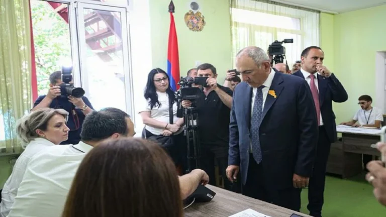 Armenia election, parliamentary vote, Nikol Pashinyan, Civil Contract party, Samvel Karapetyan, Robert Kocharyan, Prosperous Armenia, Russia relations