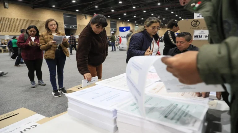 Colombia presidential election, June 21 vote, election security, Democracy Plan, PMU, National Police, Military Forces, threats against candidates, electoral transparency.
