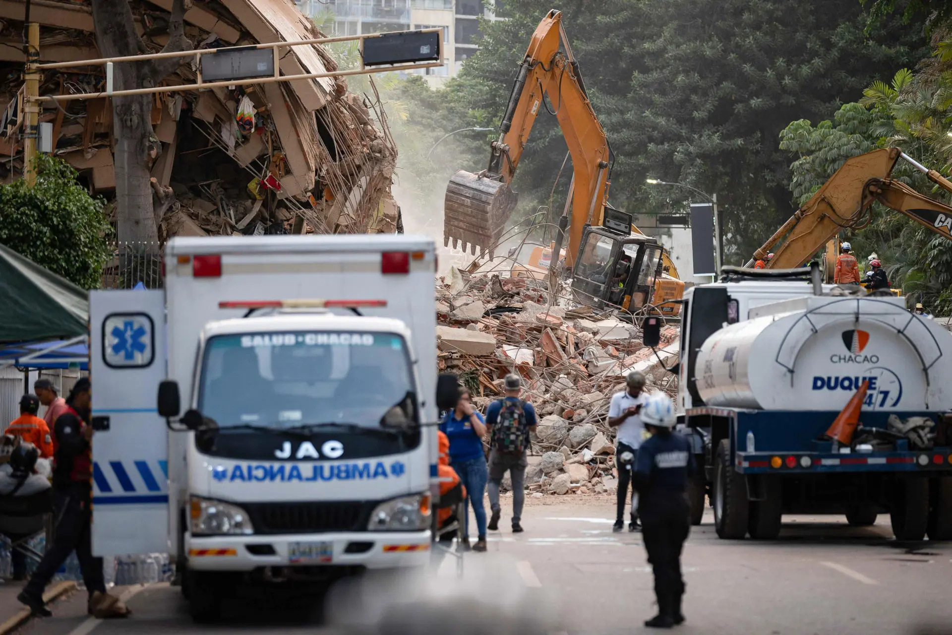 The devastating double earthquake that struck Venezuela on June 24, left 920 people dead and 3.360 injured. Photo: EFE.