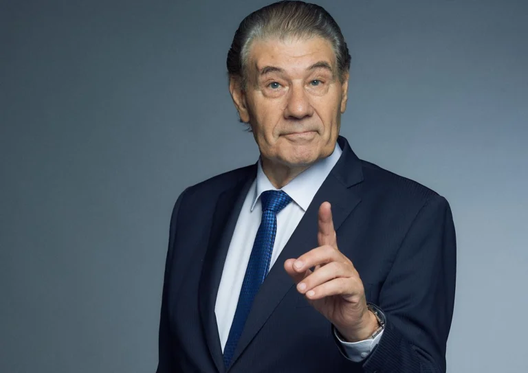 Víctor Hugo Morales FIFA criticism broadcast program