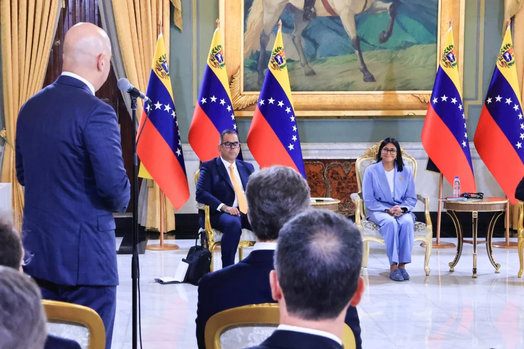 Venezuela Signs Agreement with General Electric: Modernizing National Grid