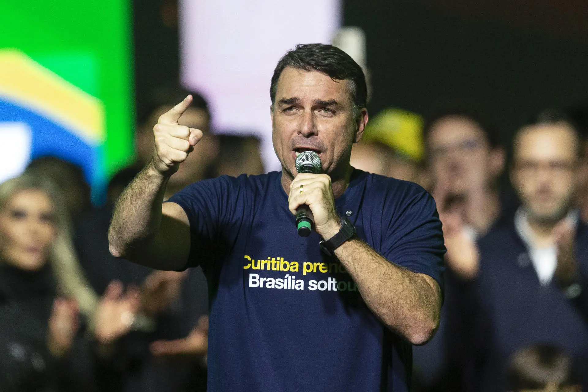 Flavio Bolsonaro Implicated in New Corruption Scandal in Brazil