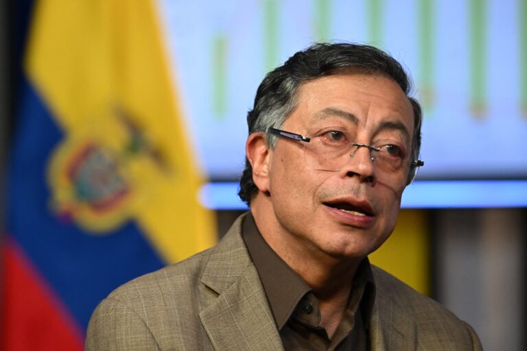 Gustavo Petro, Colombia, Abelardo de la Espriella, toma de posesión presidencial, acusaciones de fraude electoral, votos en el extranjero, impugnaciones legales