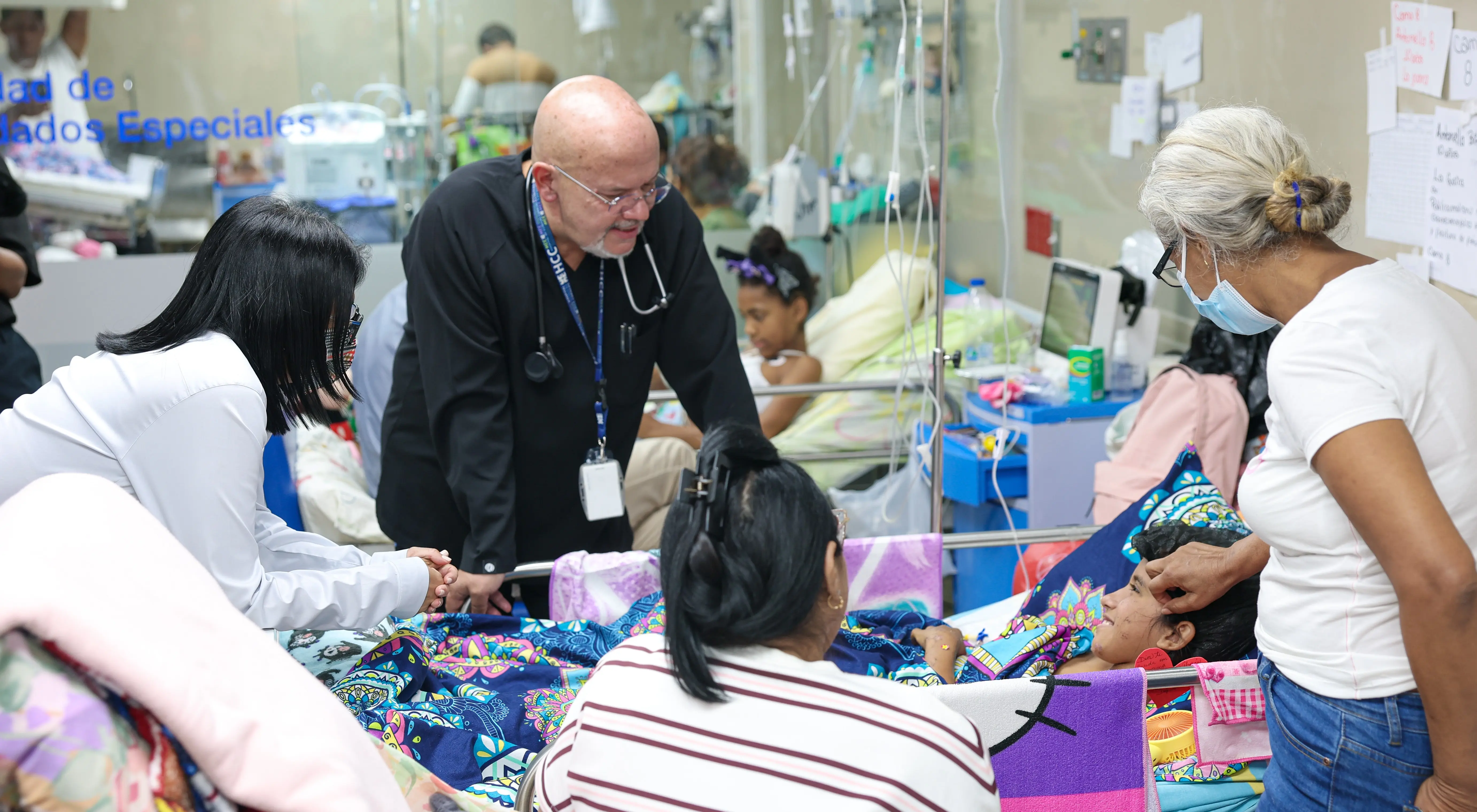 Through her official channels, the Acting President Delcy Rodriguez emphasized the deployment of all levels of government to provide comprehensive care and safe housing solutions for family units. Photo: Venezuelan Presidential Press.